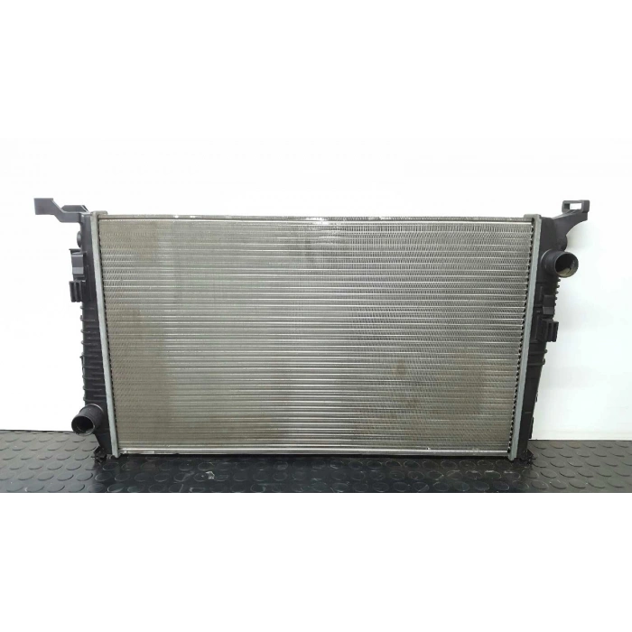 Su Radyatörü Renault Duster 1.5 Dci 10- (Oem No: 214108807R)