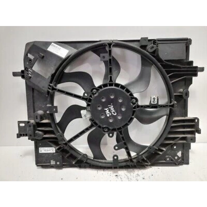 Fan Motoru Rezıstörsüz (12V) (150W 2200 Rpm) Fan Motoru Davlumbazlı Renault Clıo V / Captur Iı 1.0-1.3-1.5 Tce 19- (Oem No: 214810411R)