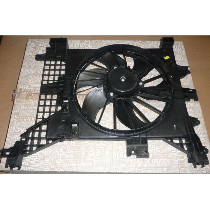 Fan Radyatör Duster 12Sonrası / Logan Iı 12Sonrası / 1.5 Dcı Davlumbazlı Rezistanslı (Oem No: 214814567R)