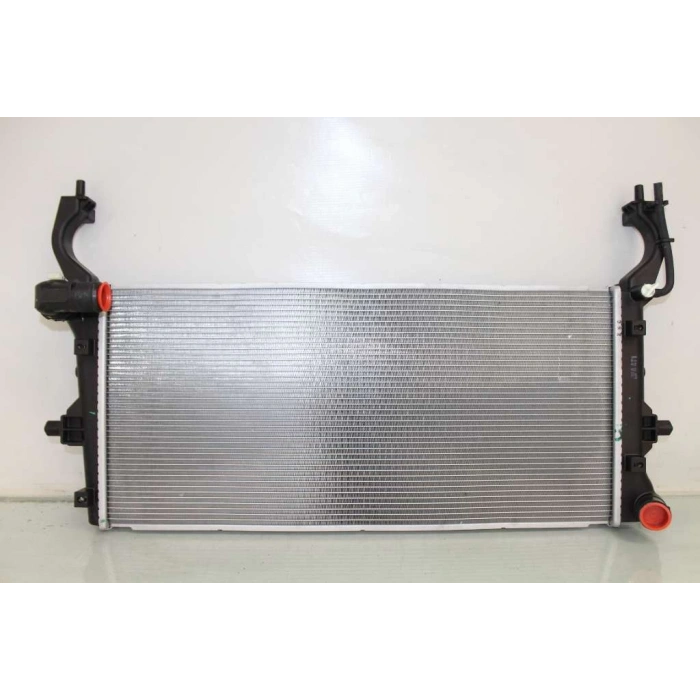 Radyatör Su Elantra 16-18 1.6 / İ30 17Sonrası Dizel Dct 7 (Oem No: 25310-F2200)