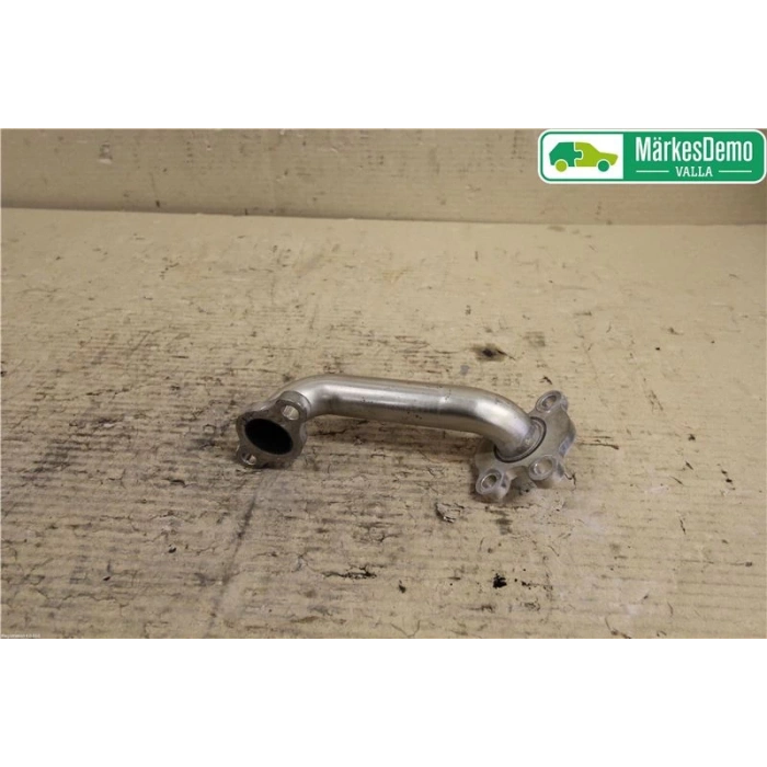 Termostat Kapagı Üst Termostat Yuvası : Üst Kore Accent Mıl/Elantra Benzın 2000-2002 (Oem No: 2561126020)