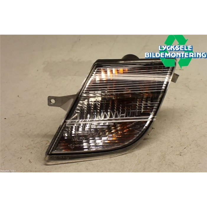 Tampon Sinyali Sol Beyaz Japon Mıcra (K12) 1.2:1.4 03-05 (Oem No: 26135-Ax610)