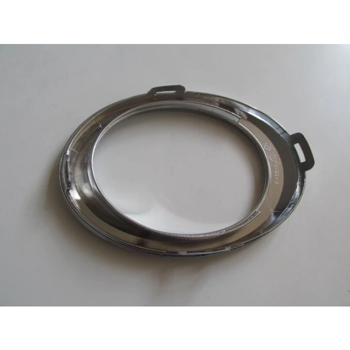 Renault Symbol- 17/21; Sis Lamba Çerçevesi Sağ Nikelajlı (Oem No: 261A26007R)