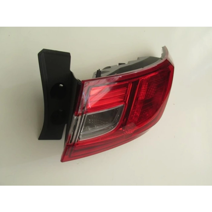 Renault Clio 4 Hatchback 2013-2016 Dış Stop Lambası Sağ Kırmızı - Beyaz (Mars) (Oem No: 265502631R)