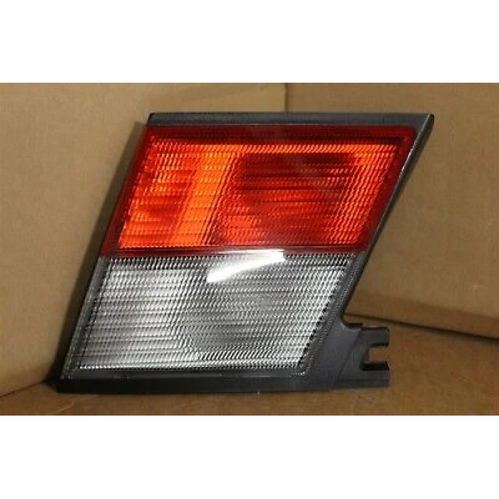 Stop Lambası Sağ P21W/P21/5W / Sarı/Kırmızı Japon Prımera P11 Benzın/Dızel 96-99 (Oem No: 26550-2F726)