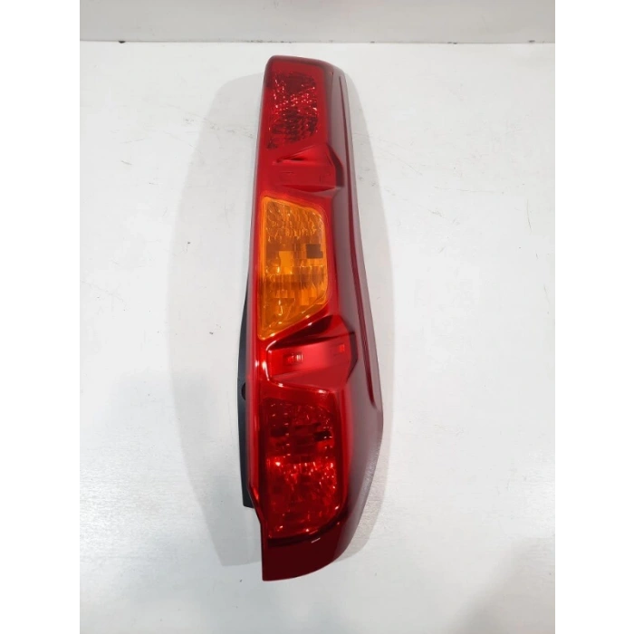 Stop Lambası Sağ Nissan X-Trail (T31) 2007-2010 (Oem No: 26554-Jg00A)