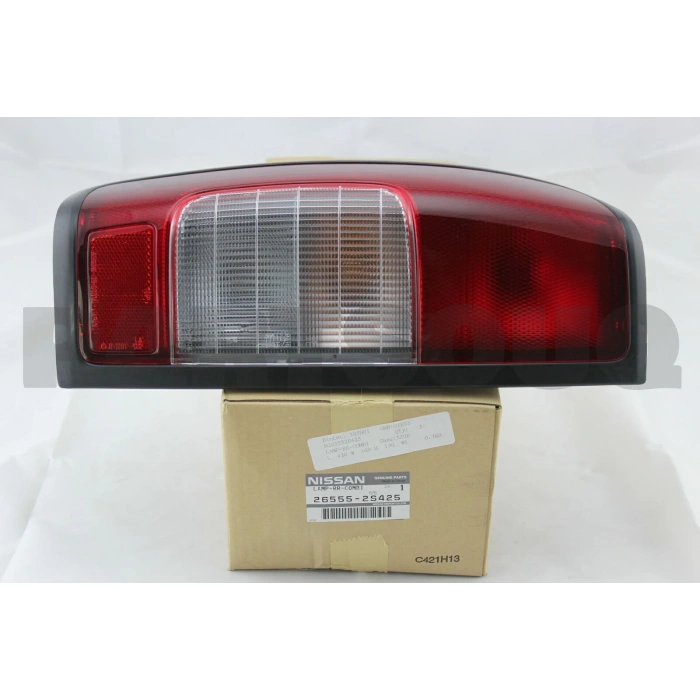 Nissan D22 - Skystar 1998-2002 Stop Lambası Pickup - 2002-2012 Duylu Sol (Oem No: 26555-2S425)