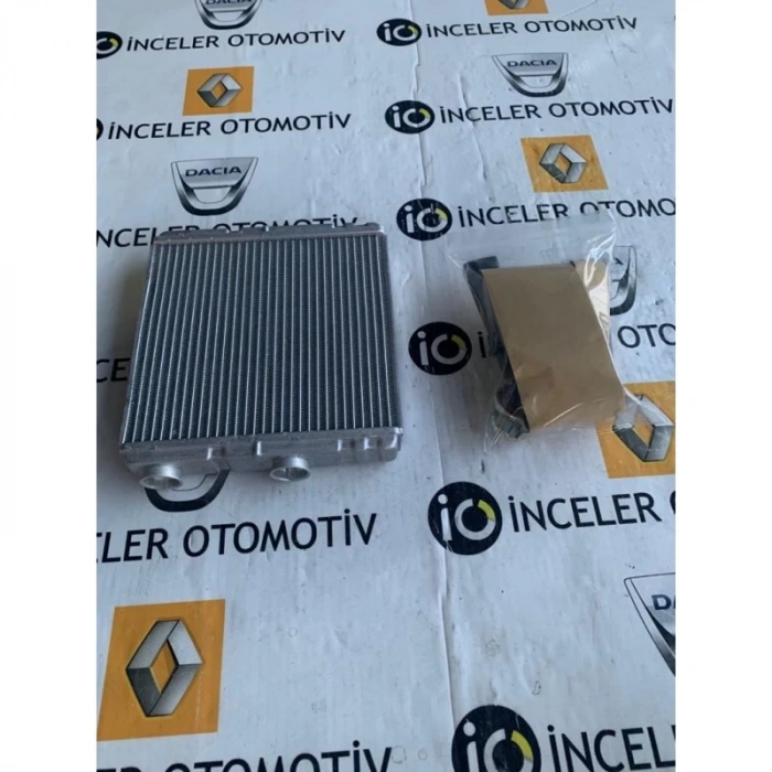 Kalorıfer Radyatörü Renault Laguna Iıı Bm 07- (Oem No: 271150001R)