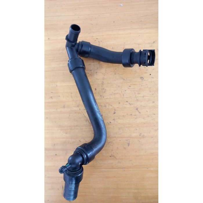 Kalorıfer Hortumu Renault Clıo Iv/Captur 1.5 Dci 12- (Oem No: 271A30041R)