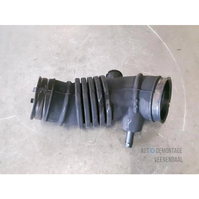 Hortum Hava Filtre İ20 09-12 1.2 Benzinli (Oem No: 28138-1J100)