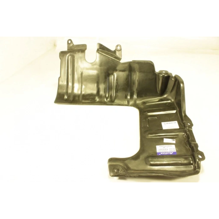 Karter Muhafazası Sol Kore Accent Benzın 1995-1997 (Oem No: 2913022010)