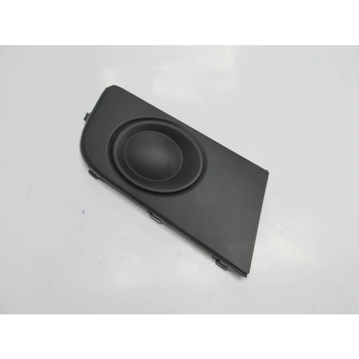 Volkswagen Amarok 2011-2016 Sis Lamba Kapağı Sağ Deliksiz (Lm) (Oem No: 2H08074899B9)
