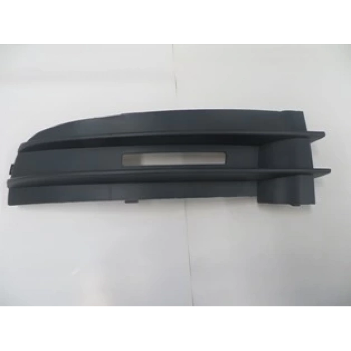 Volkswagen Caddy- 04/10; Sis Lamba Kapağı Sol Sis Deliksiz (Tw) (Oem No: 2K0853683)