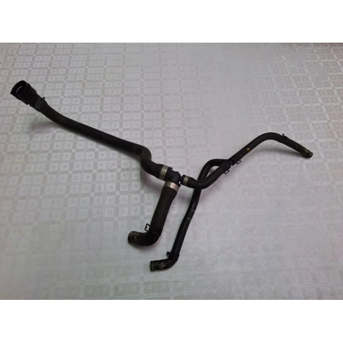 Hortum Radyatör Alt Polo / İbiza / Fabia / Skala 18Sonrası (Oem No: 2Q0122101Cf)