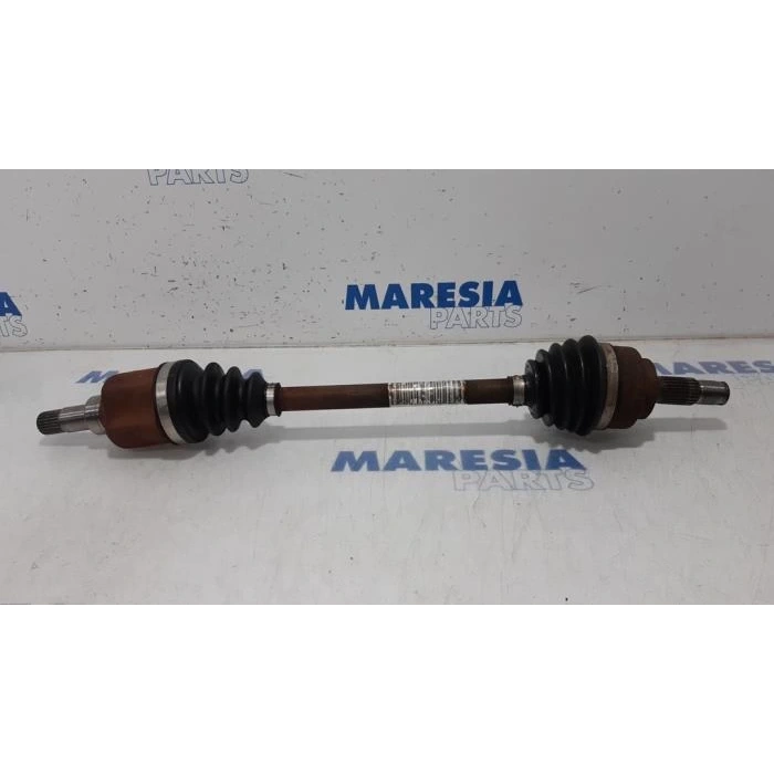 Aks Komple Ön Sol Psa 207 1.4 Hdı 08- (Oem No: 3272La)