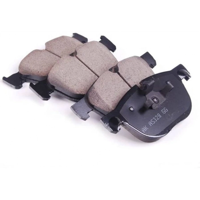 Fren Balatası Ön Bmw F10-F10 Lcı-F11-F11 Lcı-F18-F18 Lcı Bm 10-17 (Oem No: 34116858047)