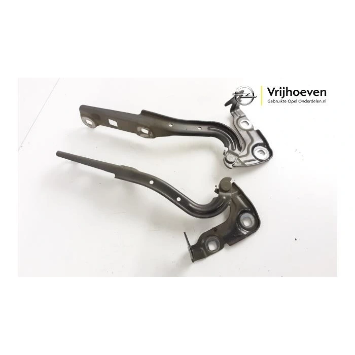 Opel Astra- K- Hb- 16/19; Kaput Menteşesi Sağ (Tyg) (Oem No: 39032150)