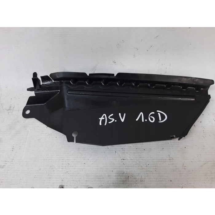 Radyatör Deflektörü Üst : Sağ Opel Astra K Bm 16- (Oem No: 39035983)