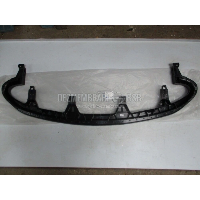 Radyatör Traversı Plastık Opel Astra K Bm 16- (Oem No: 39086929)