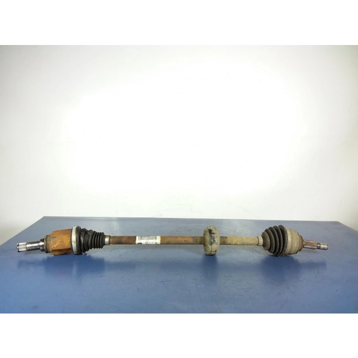 Aks Komple Ön Sağ Uzunluk 898 Mm Renault Symbol/Sandero Stepway 1.5 Dci 12- (Oem No: 391009727R)