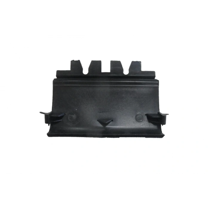 Volkswagen Passat- B5- 97/00; Marşpiyel Plastiği Ön Kriko Kapağı Sağ (Oem No: 3B0853918)