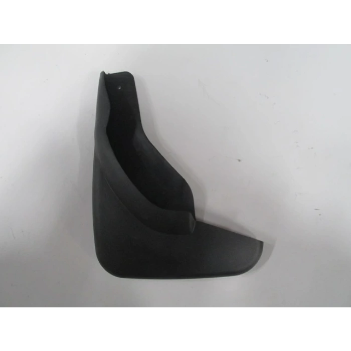 Volkswagen Passat- B6- 05/10; Arka Paçalık Sol (Tw) (Oem No: 3C0075101)