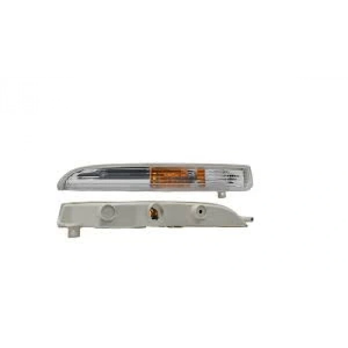 Tampon Sınyalı Sag 1932118 Vw Passat Cc Bm 08- (Oem No: 3C8953042)