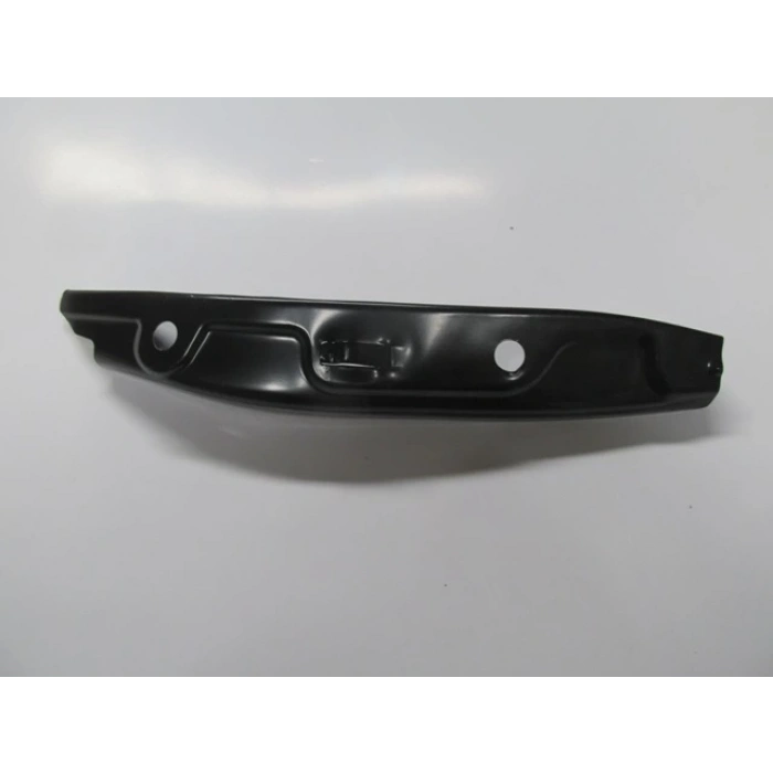 Skoda Superb 2009-2012 Ön Tampon Bağlantı Braketi Sağ Küçük Sac (Tw - Y) (Oem No: 3T0807184)