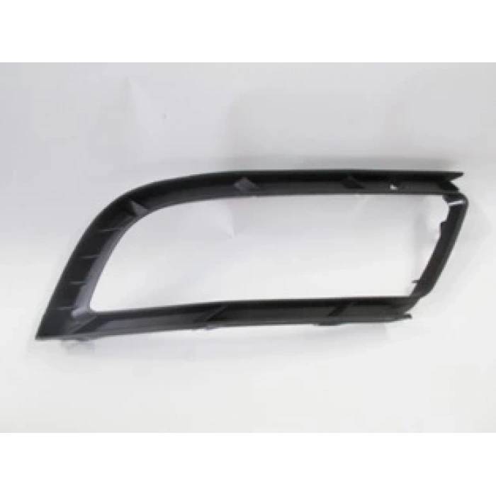 Skoda Superb- 13/15; Sis Lamba Çerçevesi Sağ (Tw-Y) (Oem No: 3T0807682)