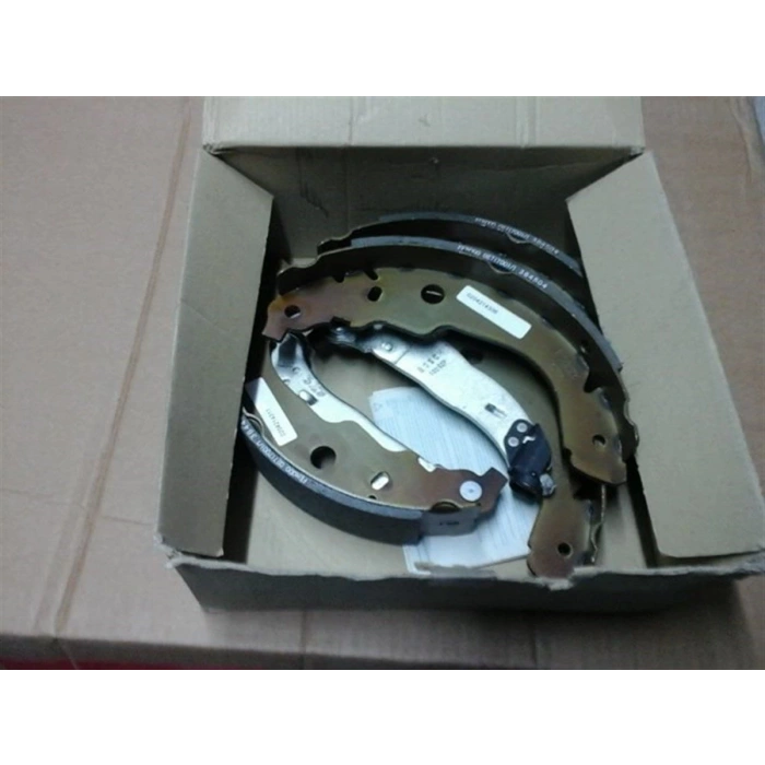 Fren Balata C3 Iı 09-13 / Ds3 09-15 / 207 06-13 / 208 12Sonrası Levyeli Pabuç Arka (Oem No: 4241N3)