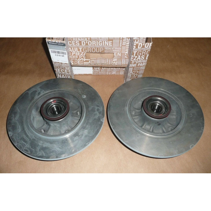 Fren Diski Megane Iv 15Sonrası Sedan - Hb - Sw Düz Arka Absli Poryalı Rulmanlı 260-5 (Oem No: 432000166R)