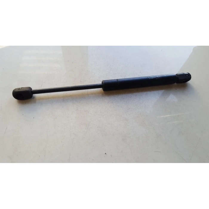 Bagaj Amortısörü 8104234 Vw A4 Bm 00- (Oem No: 4B5827552F)