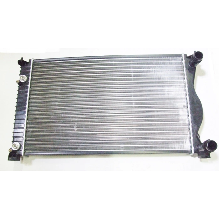 Radyatör Su A6 05-10 Bre-Blb 2.0 Tdı A-T (Oem No: 4F0121251Ae)