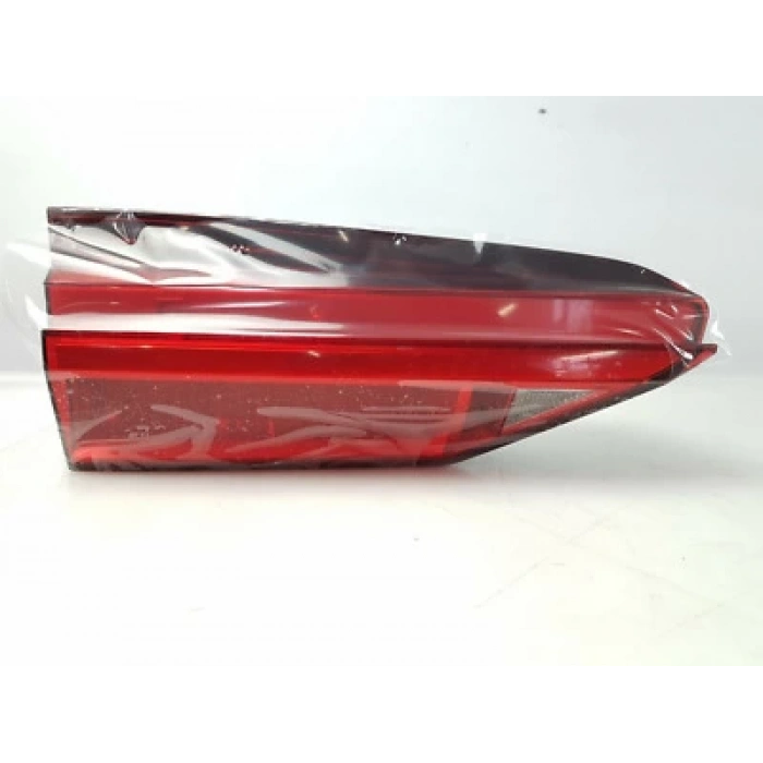 Stop Lambası Sol İç  Vw A6 Bm 18- (Oem No: 4K5945075)