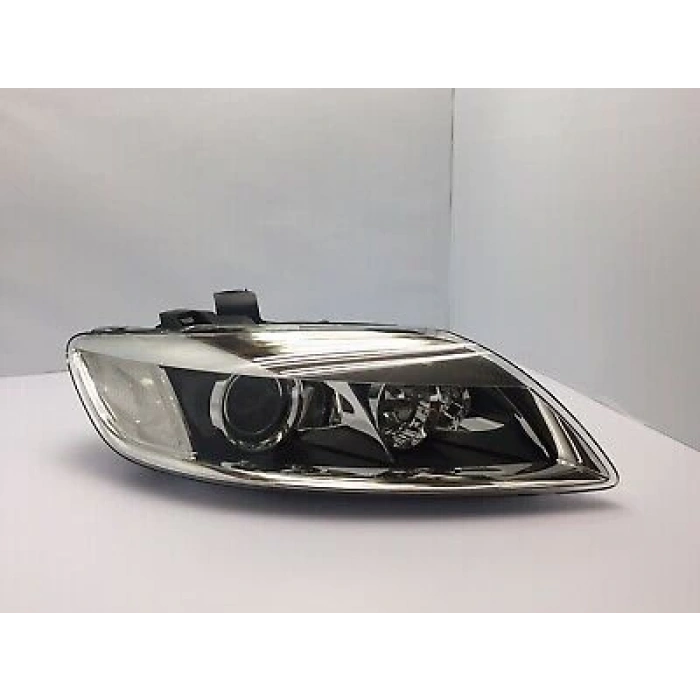 Far Sağ (Xenon) 043257 Vw Q7 Bm 06-10 (Oem No: 4L0941030A)