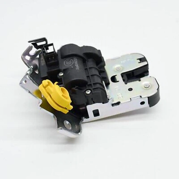 Kilit Bagaj Kapak Q7 16Sonrası (Oem No: 4M0827506D)