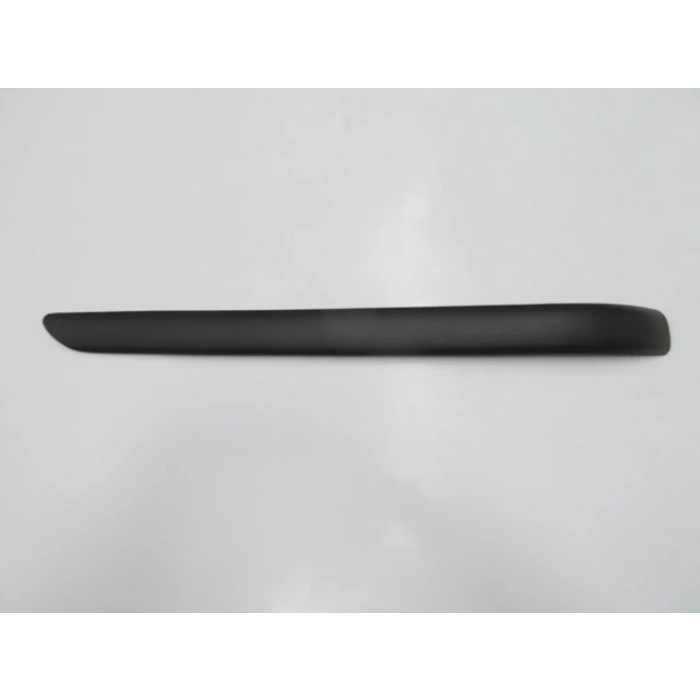 2002-2005 Bmw 3 Serisi Sd- Arka Tampon Bandı Sol Pütürlü Siyah (Sensör Deliksiz) (Tw) (Adet) (Oem No:51127030605)