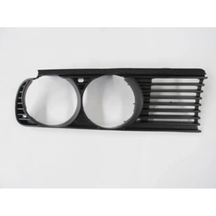 1984-1991 Bmw 3 Serisi Ön Panjur Sağ Siyah (Far Yuvalı) (Tyg) (Adet) (Oem No:51131945886)