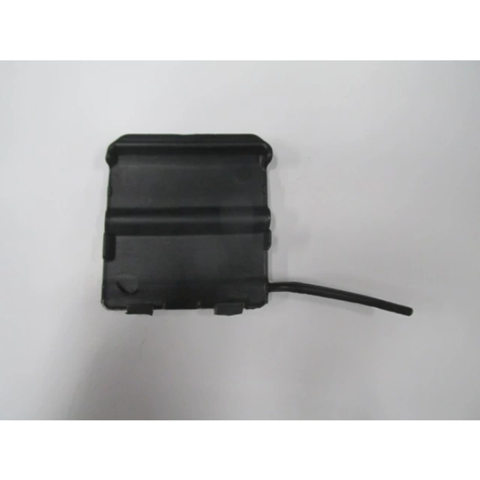 Renault Clıo- 4- Hb- 13/16; Arka Tampon Çeki Demir Kapağı (Oem No: 511658538R)