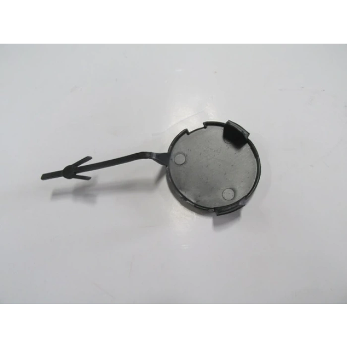 Renault Clıo- 4- Sport Tourer- 13/16; Ön Tampon Çeki Demir Kapağı (Oem No: 511801872R)