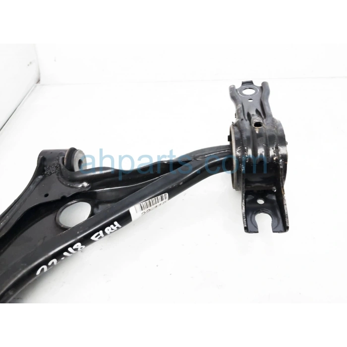 Salıncak Cıvıc 21Sonrası Burçlu Alt Sağ (Oem No: 51350-T20-A10)