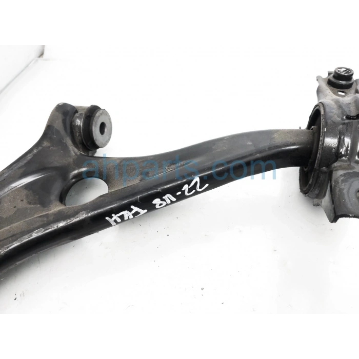 Salıncak Cıvıc 22Sonrası Burçlu  Alt Sol Fe (Oem No: 51360-T20-A10)