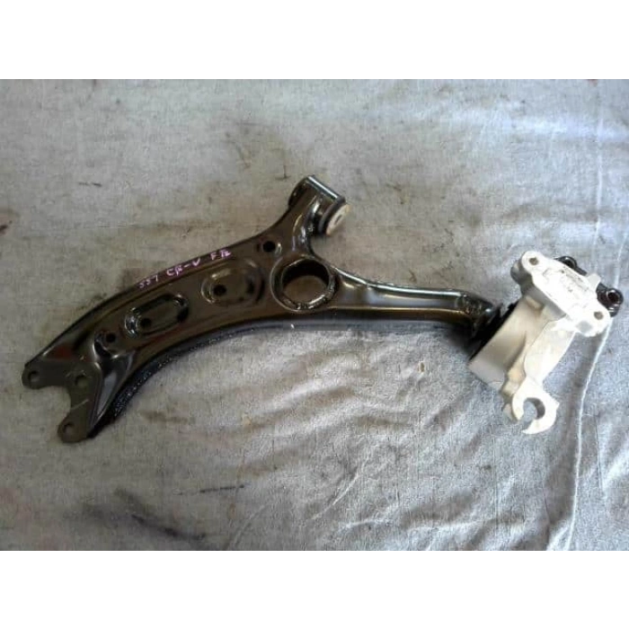 Salıncak Crv 18Sonrası Ön Burçlu Sağ (Oem No: 51360-Tny-J00)