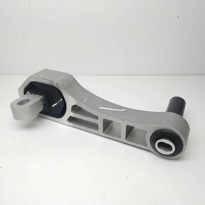 Takoz Motor Fıorıno 07Sonrası / Nemo 07Sonrası / Bıpper 07Sonrası Arka Alt 1.3 Jtd-1.4 Hdı Alt (Oem No: 51805431)