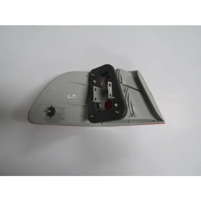 Fiat Albea 2007-2013 Dış Stop Lambası Sağ Kırmızı (Duysuz) (Mars) (Oem No: 51809413)