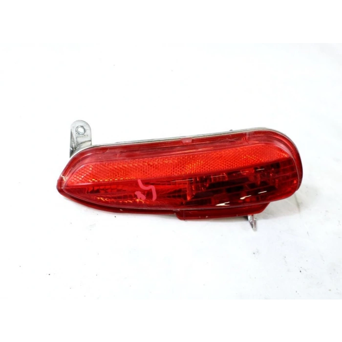 Fiat Grande Punto Evo 2009  Sis Lambası Arka Sol Kırmızı (Oem No:51854698)