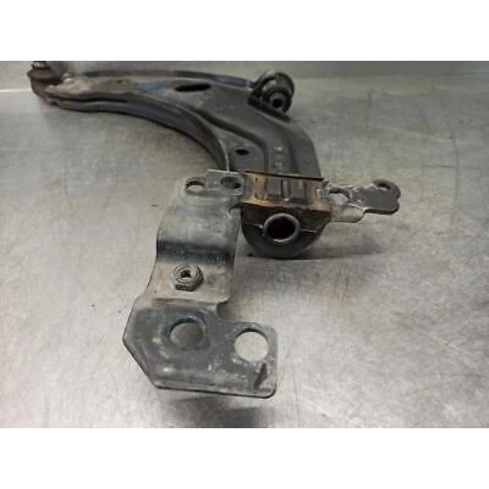 Salıncak Ön Sol Fıat Albea-Doblo-Palıo Bm 00- (Oem No: 51866701)