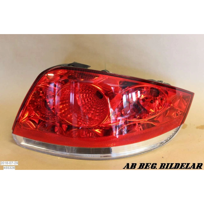 Fiat Linea (2007 Yılında Çıkan Kasa) Stop Lambası Sağ (Oem No:51869227)