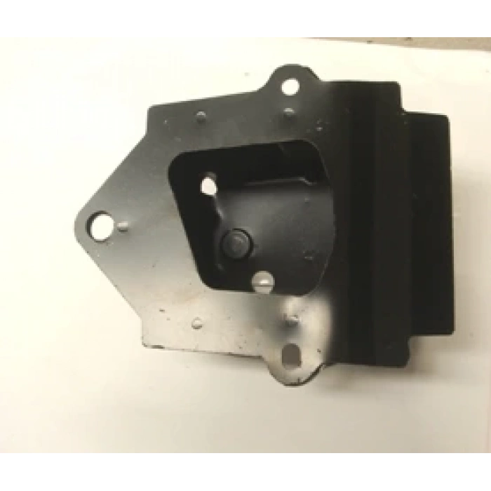 Toyota Yarıs- 06/09; Arka Tampon Demiri Bağlantı Ayağı Sağ (Tw) (Oem No: 52015-52070)