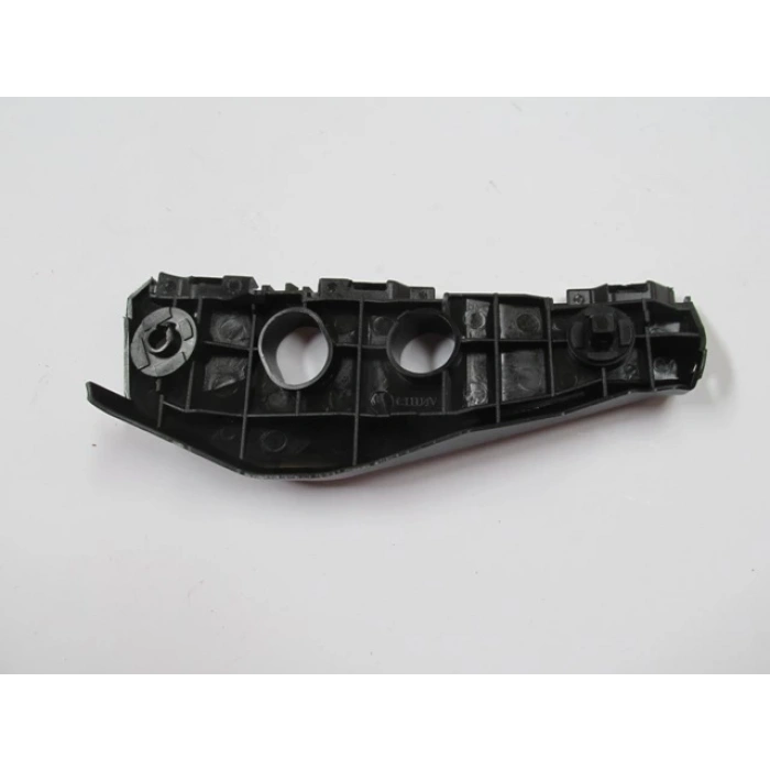 Toyota Corolla 2007-2010 Ön Tampon İç Bağlantı Braketi Sağ Plastik (Oem No: 52115-12430)
